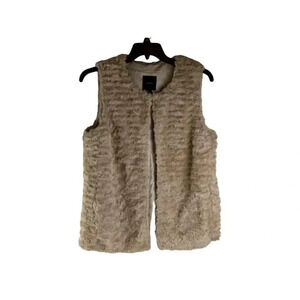 FOREVER 21 Womens Vest Beige Sleeveless Hook & Eye Faux Fur Round Neck Size L